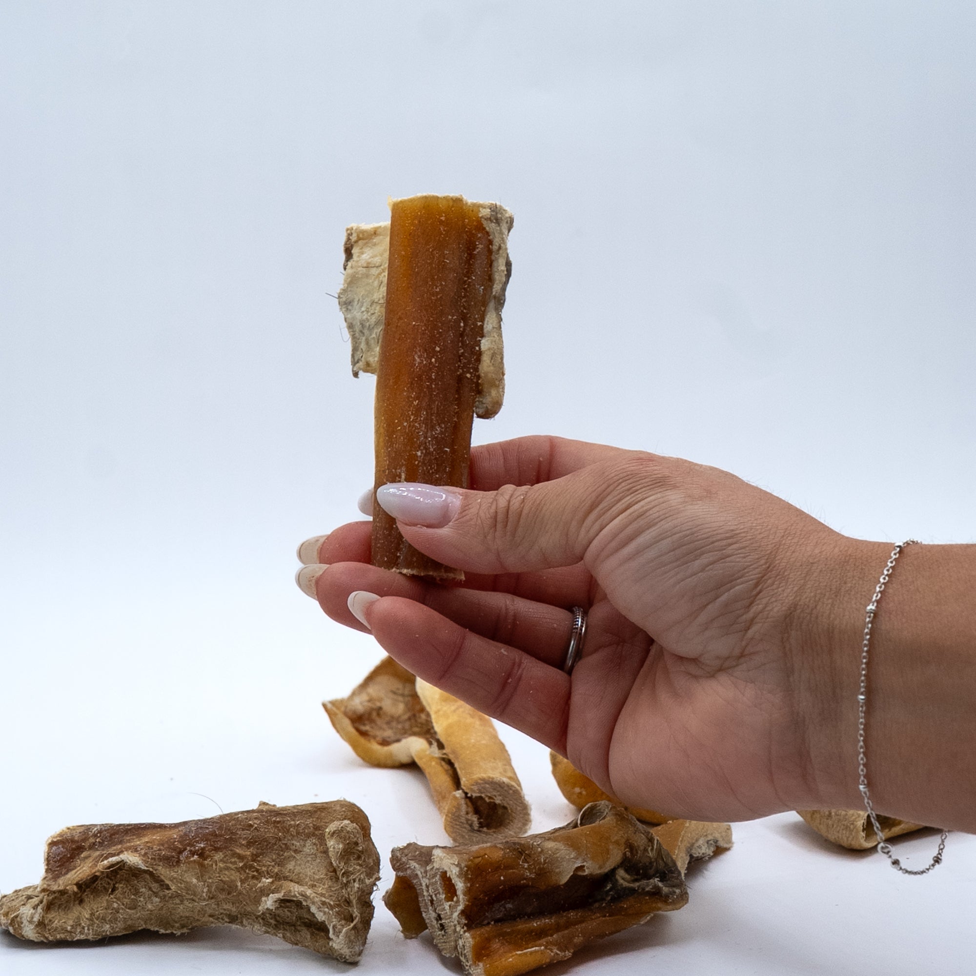 Ritagli di Pelle di Testa Bovina (100g)